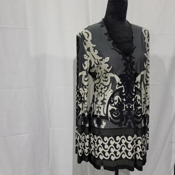 OLIAN Women's Gray Multi Monique Printed Maternity Tunic Q361601 Sz Large - Picture 2 of 9